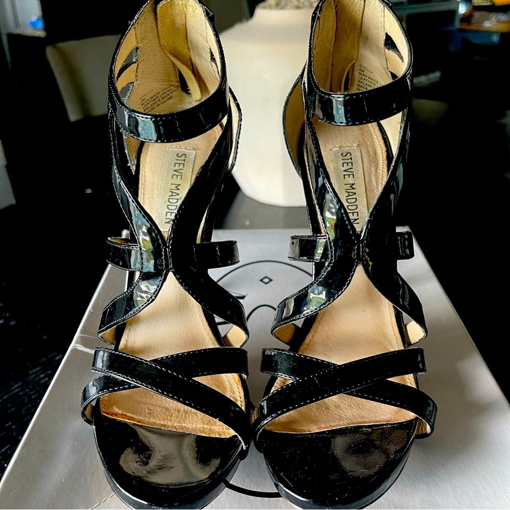 Steve Madden Stella Black Patent Heels